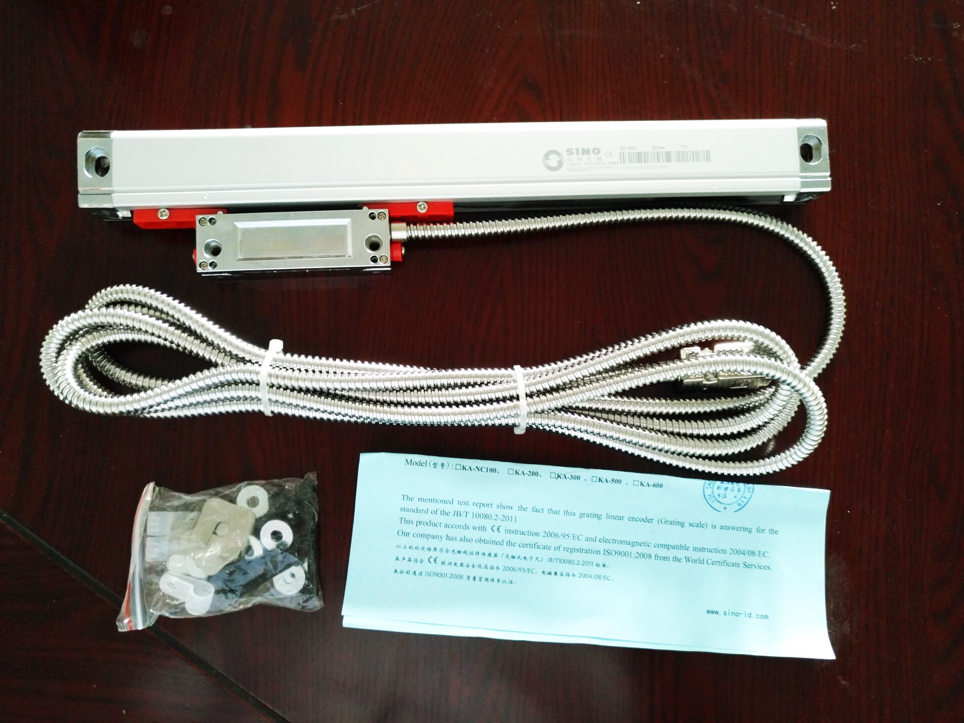 信和光栅尺KA-300系列及其配套数显表与电子配件维护指南